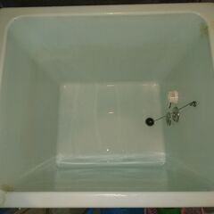 ★ズバリ3万円3年使用★公営・都営住宅向けシャワー付CF風呂釜排気筒3年使用と浴槽右排水前エプロンをまとめて譲ります★4/13・14引渡し希望