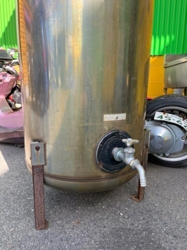 雨水タンク ステンレス 高さ158センチ