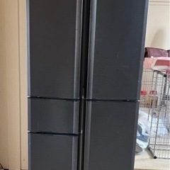 三菱　5ドア冷凍冷蔵庫　自動製氷機付き　木目調　