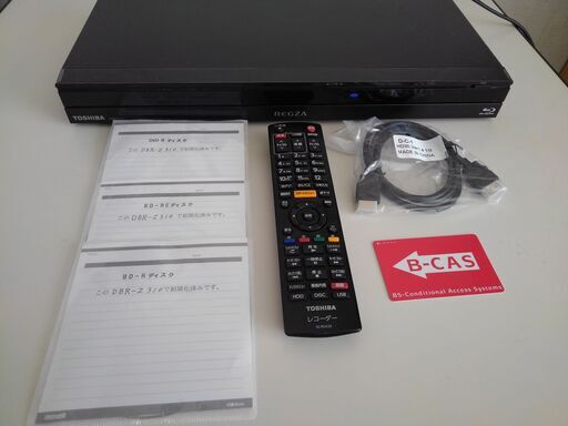 東芝2012年製コンパクトなレコーダーDBR-Z310正常動作品・純正リモコン付き