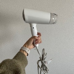 家電 美容家電 ヘアケア ドライヤー