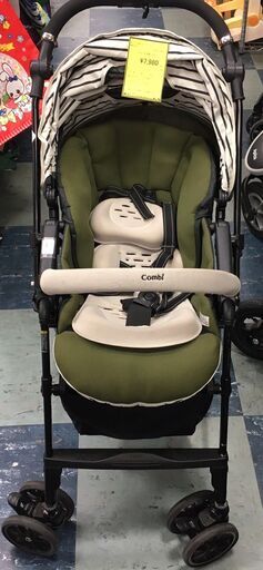 ベビーカー A型　　コンビ 　グリーン系
