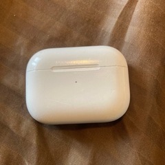 AirPods Pro MagSafe 充電ケース のみ