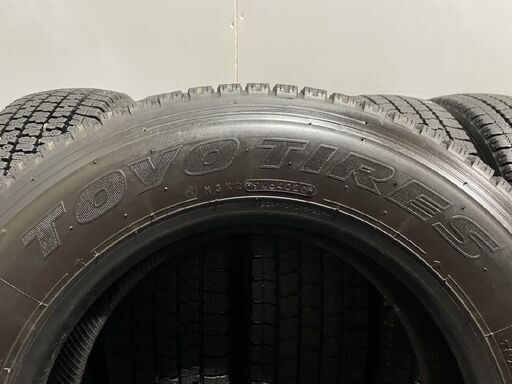 TOYO DELVEX M935 215/70R17.5 118/116N 17.5インチ ライトトラック用 