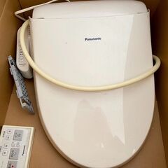 【受け渡し決定済み】Panasonic 温水洗浄便座 DL-RF20