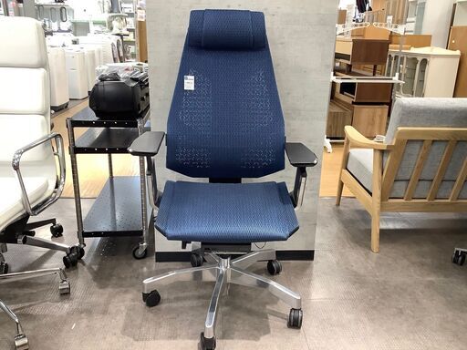【軽トラ貸し出し無料】Ergonumanのオフィスチェアー のご紹介です！