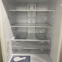 高年式!2022年製! 三菱電機/MITSUBISHI MR-C33H-W 冷蔵庫 330L 右開き