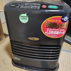 石油ファンヒーター　HITACHI OVF-730