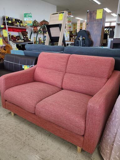 J4493　NITORI　ニトリ　二人掛けソファ　NP A4R DR-RED/LBR　レッド　クリーニング済　【リユースのサカイ柏店】