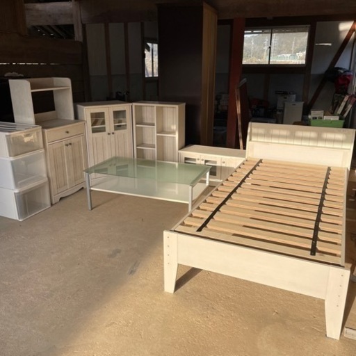 【中古品】新生活応援企画 ホワイト統一家具6点セット\u0026衣装ケース付き