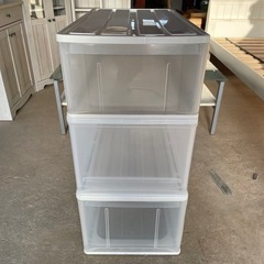 【中古品】新生活応援企画 ホワイト統一家具6点セット&衣装ケース付き 中古品】新生活応援企画 ホワイト統一家具6点セット&衣装ケース付き