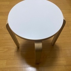 【0円】ニトリ　木製スツール　椅子