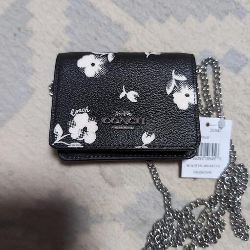 10/16 更にお値下げ！！新品・タグ付き！！COACH フローラルプリント ミニチェーンウォレット カードケース♪