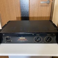 YAMAHA P2050パワーアンプ