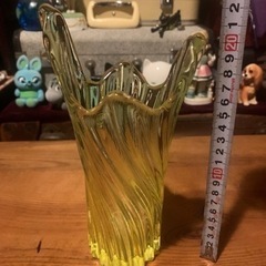 ウランガラス　花瓶　アンティーク