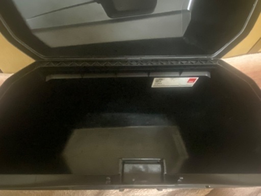 E22シリーズ GIVI(ジビ) バイク用 サイドケース 各22L E22N 左右セット
