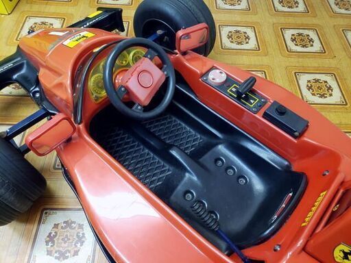 コレ見て！乗用玩具⠀】大きい Ferrari/フェラーリ F1 全長1820