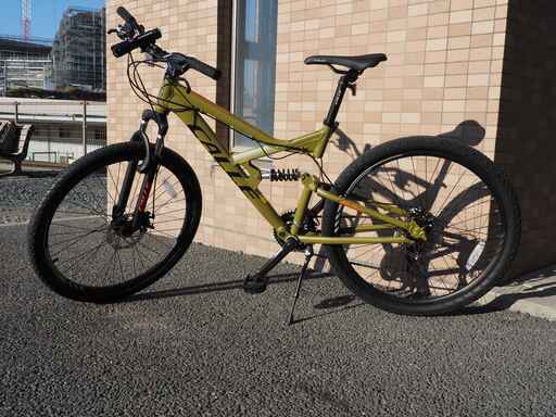 ほぼ新車 マウンテンバイク 27.5インチ フルサスペンション 21段変速 ディスクブレーキ
