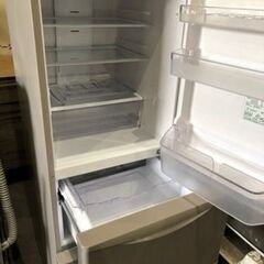 市内配送設置無料　日立 HITACHI R-27FV-T [冷凍冷蔵庫 まんなか野菜タイプ （265L・右開き） 3ドア ライトブラウン]