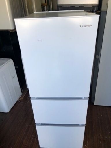福岡市内配送無料　2022年式　冷蔵庫 ホワイト HR-D2801W [3ドア /右開きタイプ /282L]