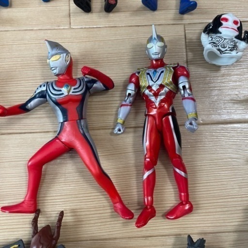 ウルトラマン　ソフビなどセット