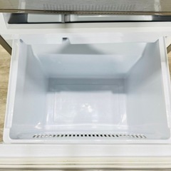 ♦️AQUA a2213 2ドア冷蔵庫 126L 2021年製 4♦️
