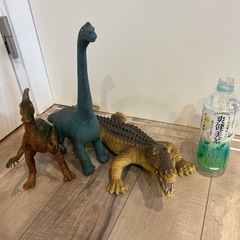 恐竜　おもちゃ　巨大　　3個