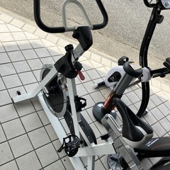 エアロバイク　フィットネスバイク　健康器具（B3-85）