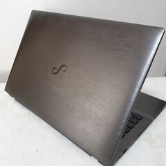 お取引中です】iiyama ハイブリッドドライブ（SSD＋HDD） 15インチ i5