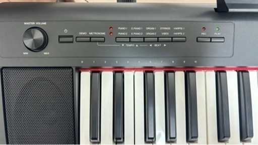 ヤマハ電子キーボード piaggero NP-12 スタンド台付き ヤマハ 電子