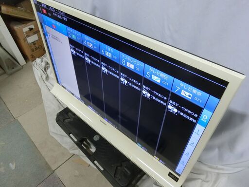 シャープ LED AQUOS LC-40J9-W [40インチ ホワイト系] 価格比較 - 価格 