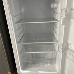 配送可【マクスゼン】138L冷蔵庫★2021年製　クリーニング済/6ヶ月保証付　【管理番号11903】