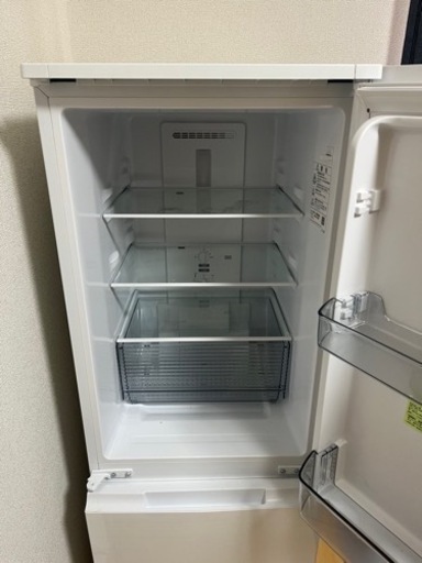 取引決定】2022年製 SHARP ノンフロン冷凍冷蔵庫 SJ-D18H-W 2ドア冷蔵庫