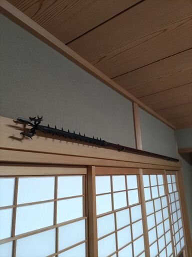 袖搦み(そでがらみ)