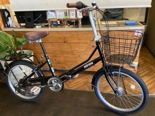 【前後タイヤ・チューブ新品！】LEDオートライト　6段変速　20インチ折りたたみ自転車　ブラック