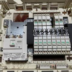 中古パナソニック　住宅分電盤　主幹60A 14スペース2