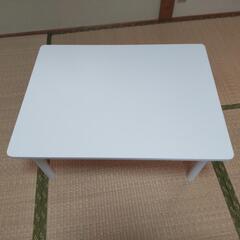 白いテーブル 美品