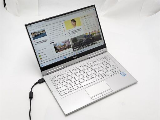 安さで勝負 軽薄型 ノートパソコン 13.3型 NEC PC-VKT16GWG4 中古良品 第8世代Core i5 8GB 高速SSD 無線 Bluetooth Windows11 Office済み