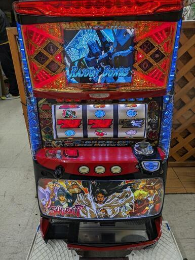 パチスロ実機 サムライ7 コイン不要機 ID：126-012829-007