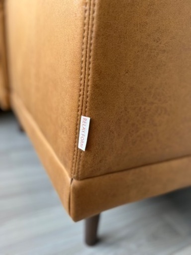 10万円台のソファーを70%オフ で出品！取りに来れる方もしくは送料別