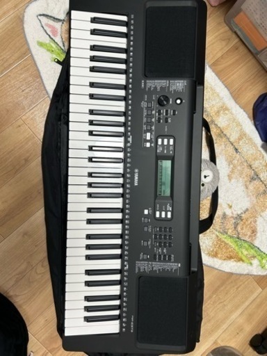 電子ピアノPSR-E373ヤマハペダル付きシンセサイザー