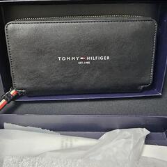 TOMMYの財布