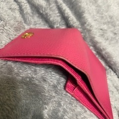🩵GUCCI  二つ折り財布 ピンク 美品🩵