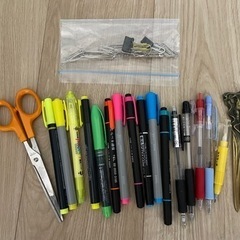 【取引完了】蛍光ペン、シャープペン、ボールペン、はさみ