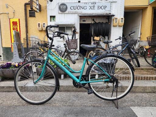 ママチャリ　２６インチ　６インチ　カゴ　ライト　付き　青　配達可能