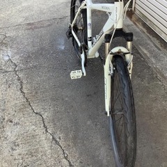 360  EQULPAGE  BROOKLYN26インチホワイトアルミボディー