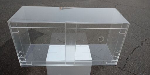 アクリル水槽　（穴あり）
