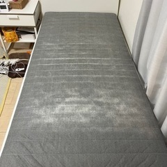 IKEA シングルベッド　MALM