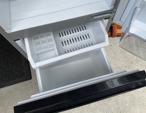 RKGRE-309】特価！アクア/AQUA/126L 2ドア冷凍冷蔵庫/AQR-J13J(S)/中古