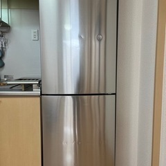 冷蔵庫  270L 中型